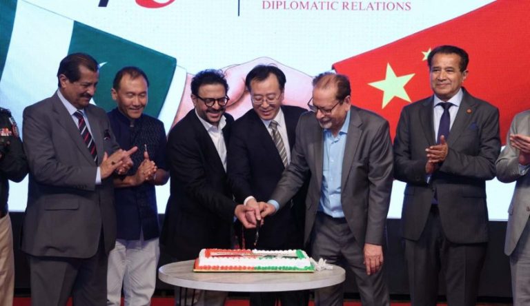 پاکستان-چین دوستی کے 75 سال مکمل، کراچی میں چینی فلم اسکریننگ کا انعقاد
